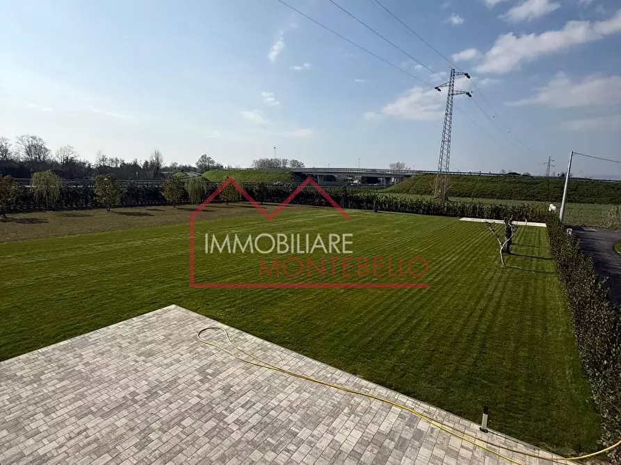 Immagine 35 di Villa in vendita  a Pietrasanta