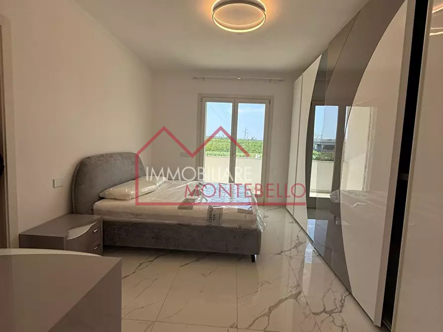 Immagine 22 di Villa in vendita  a Pietrasanta