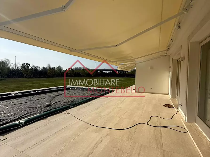 Immagine 20 di Villa in vendita  a Pietrasanta