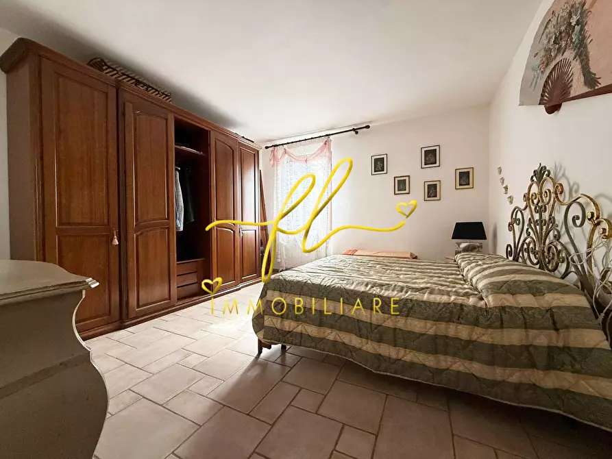 Immagine 16 di Porzione di casa in vendita  a Castellina Marittima