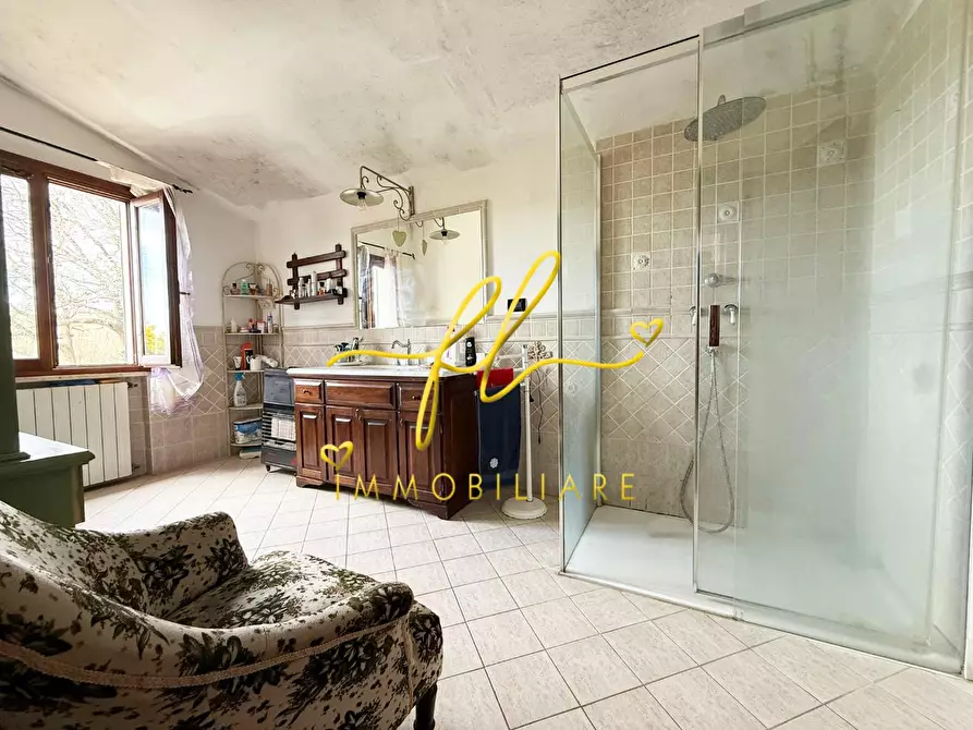 Immagine 19 di Porzione di casa in vendita  a Castellina Marittima