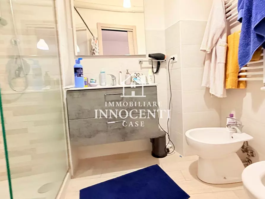 Immagine 6 di Appartamento in affitto  a Massa