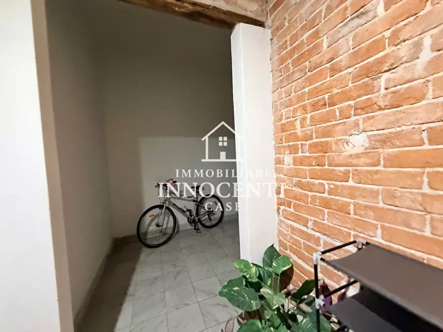 Immagine 8 di Appartamento in affitto  a Massa