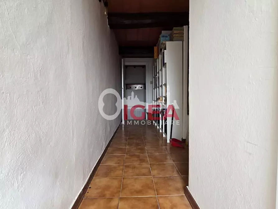 Immagine 24 di Appartamento in vendita  a Siena