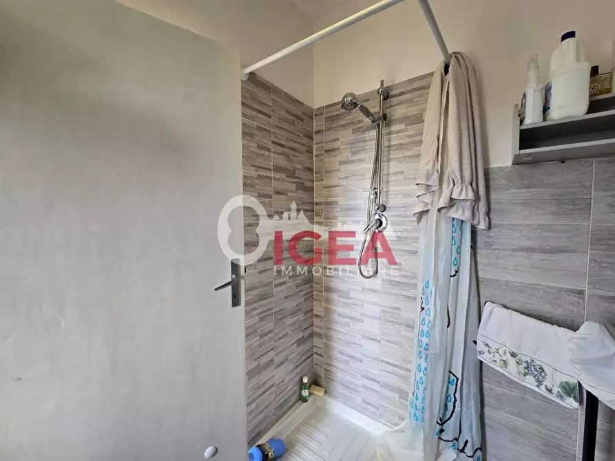 Immagine 25 di Appartamento in vendita  a Siena