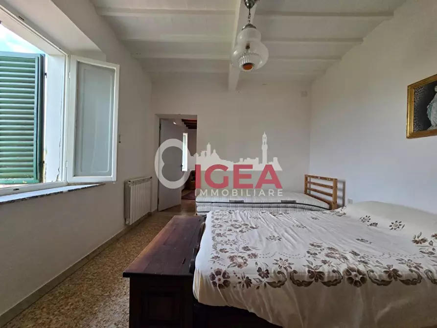 Immagine 18 di Appartamento in vendita  a Siena