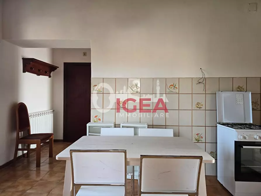 Immagine 10 di Appartamento in vendita  a Siena