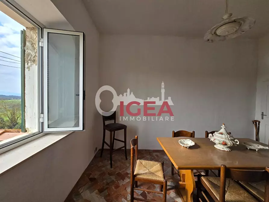 Immagine 13 di Appartamento in vendita  a Siena