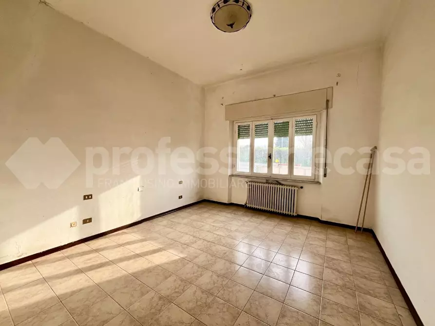 Immagine 18 di Appartamento in vendita  a Vecchiano