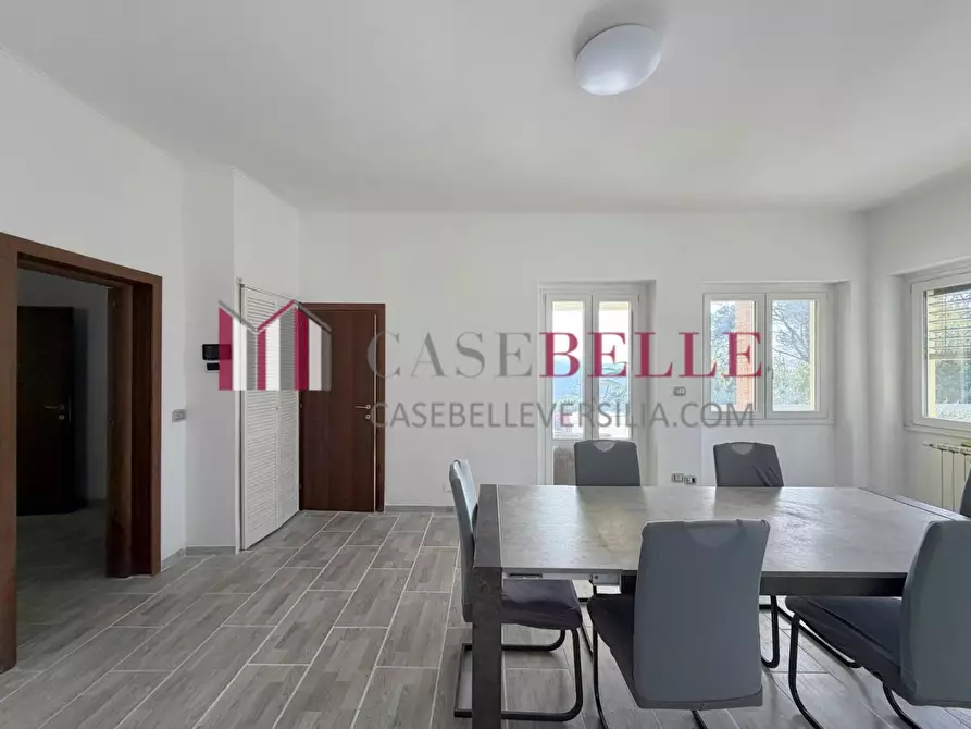 Immagine 26 di Villa in vendita  a Massarosa