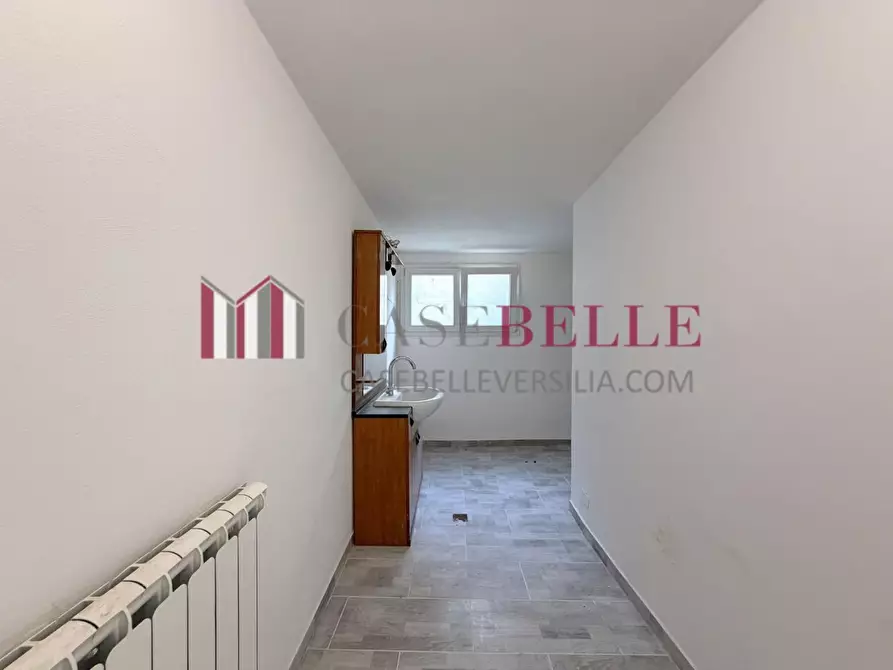 Immagine 95 di Villa in vendita  a Massarosa