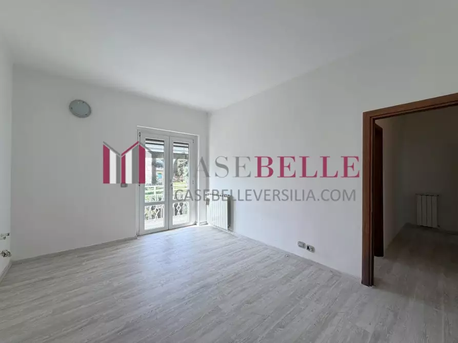 Immagine 60 di Villa in vendita  a Massarosa