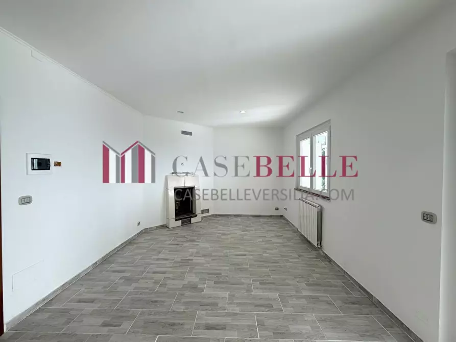 Immagine 6 di Villa in vendita  a Massarosa