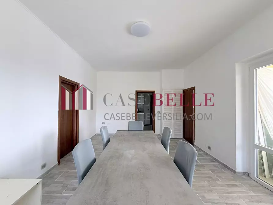 Immagine 20 di Villa in vendita  a Massarosa