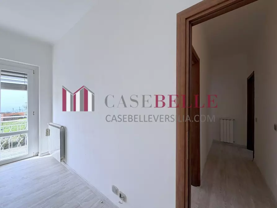 Immagine 63 di Villa in vendita  a Massarosa