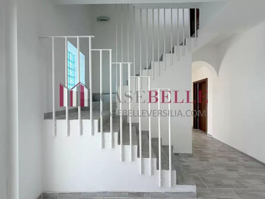 Immagine 40 di Villa in vendita  a Massarosa