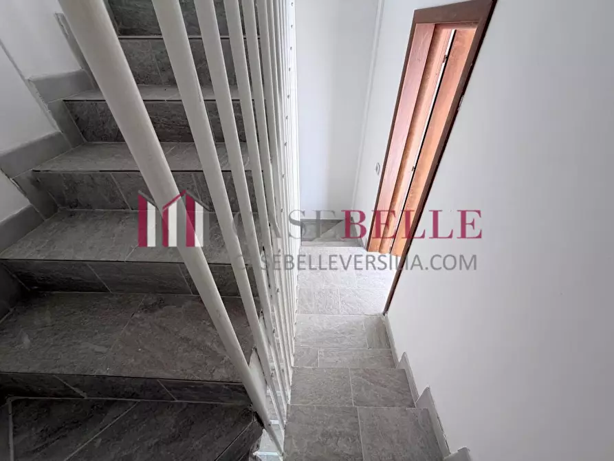 Immagine 88 di Villa in vendita  a Massarosa