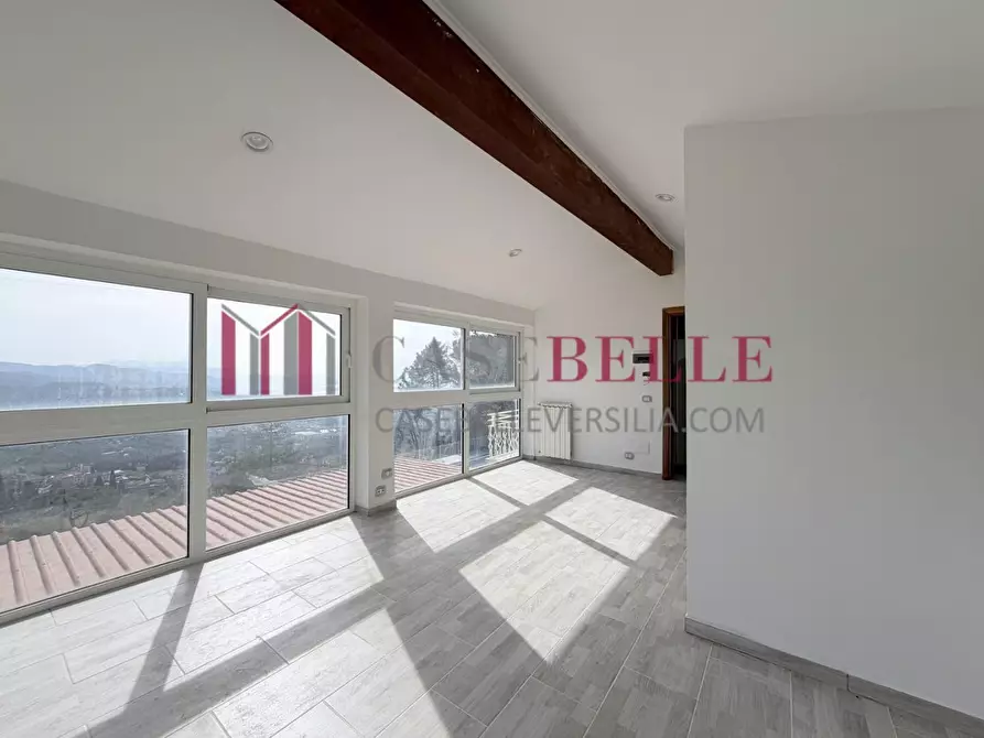 Immagine 44 di Villa in vendita  a Massarosa