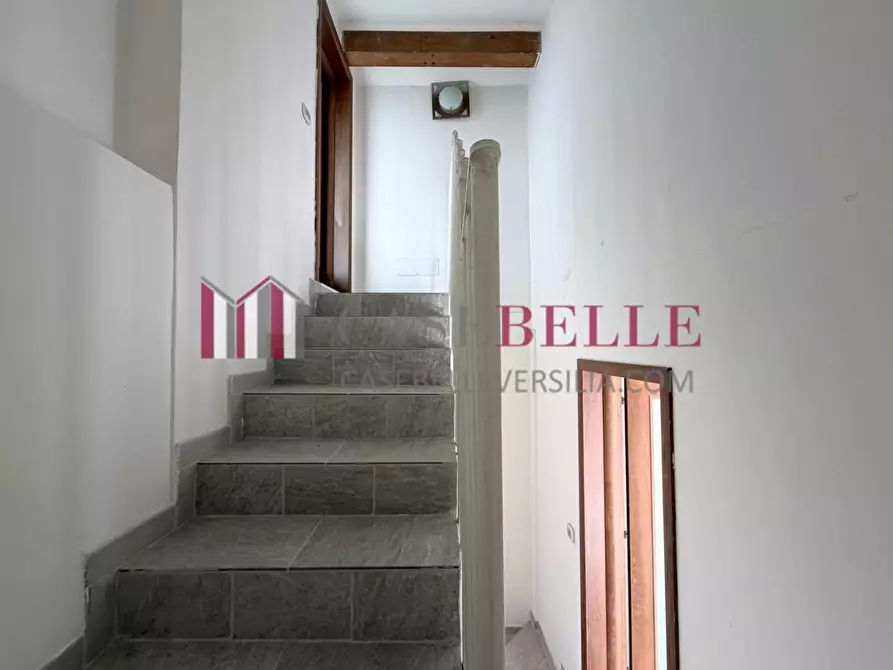 Immagine 78 di Villa in vendita  a Massarosa