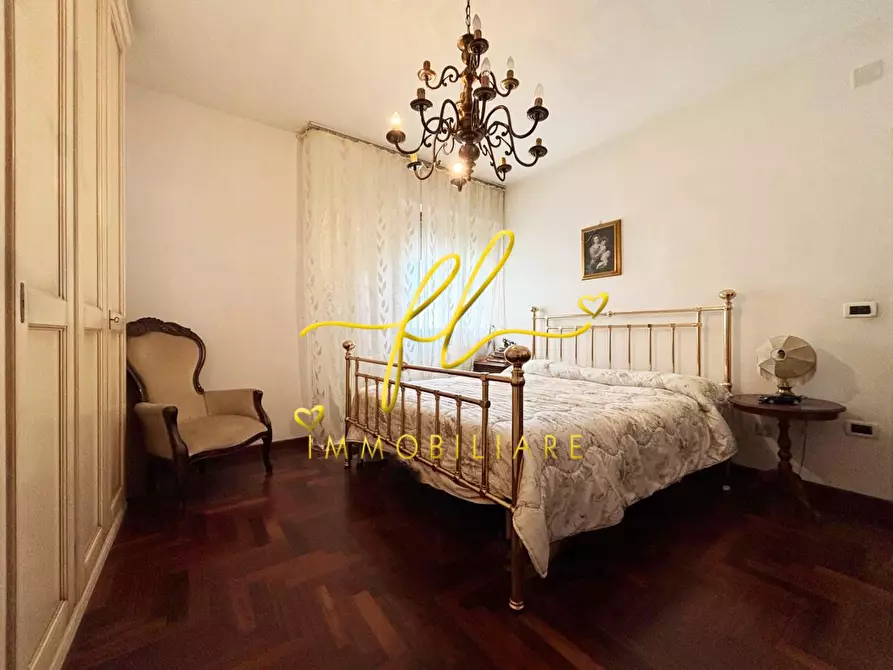 Immagine 10 di Appartamento in vendita  a Cecina