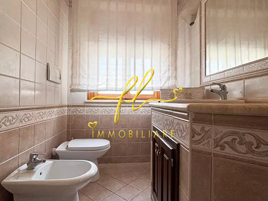 Immagine 16 di Appartamento in vendita  a Cecina