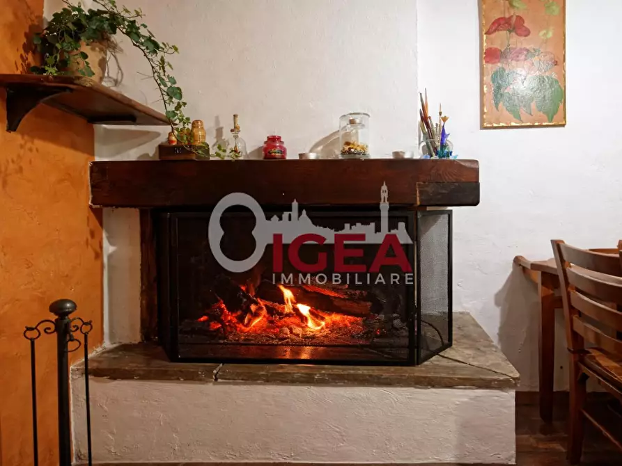 Immagine 1 di Appartamento in vendita  a Colle Di Val D'elsa