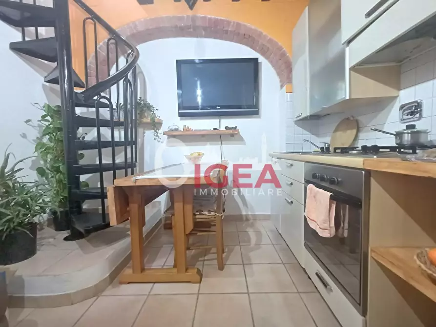 Immagine 2 di Appartamento in vendita  a Colle Di Val D'elsa