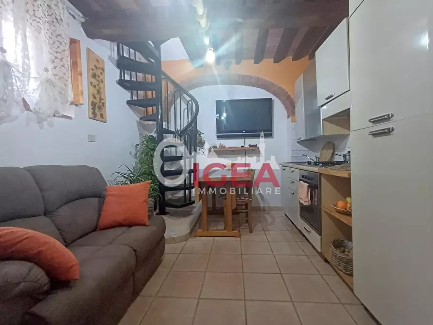 Immagine 7 di Appartamento in vendita  a Colle Di Val D'elsa