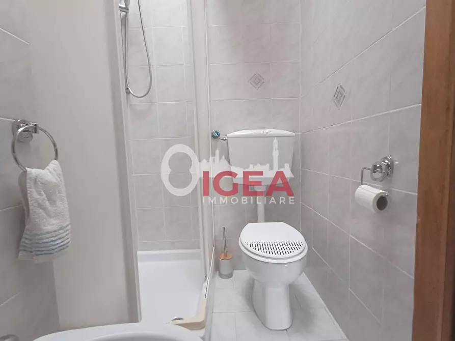 Immagine 11 di Appartamento in vendita  a Colle Di Val D'elsa