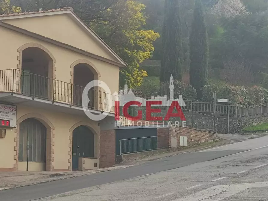 Immagine 14 di Terratetto in vendita  a Sinalunga