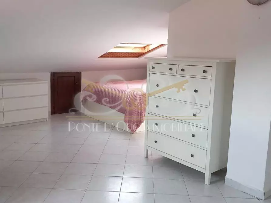 Immagine 11 di Appartamento in vendita  a Vecchiano