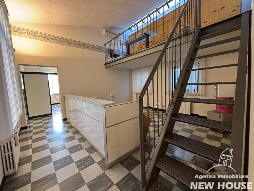 Immagine 7 di Appartamento in vendita  a Pisa