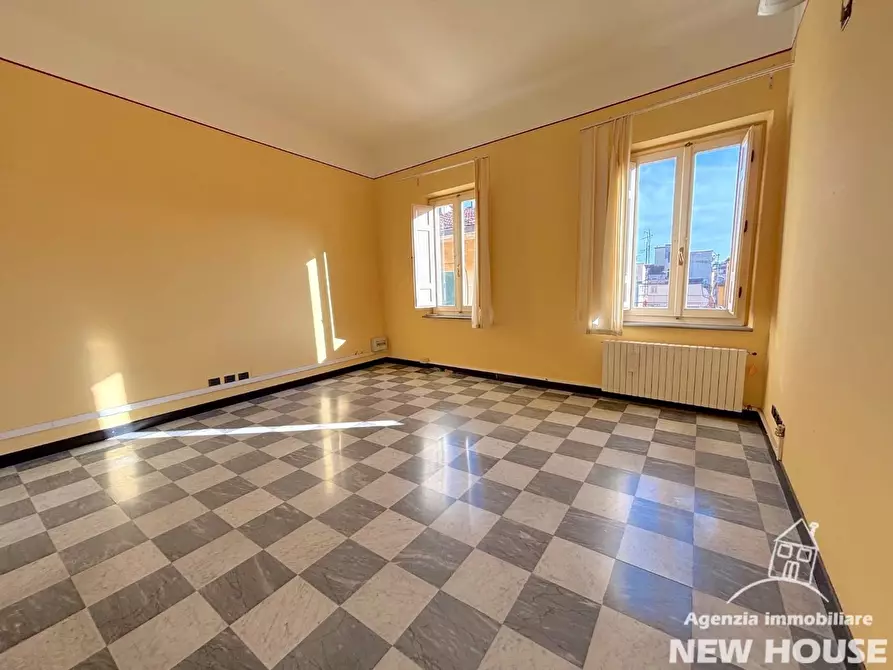 Immagine 3 di Appartamento in vendita  a Pisa