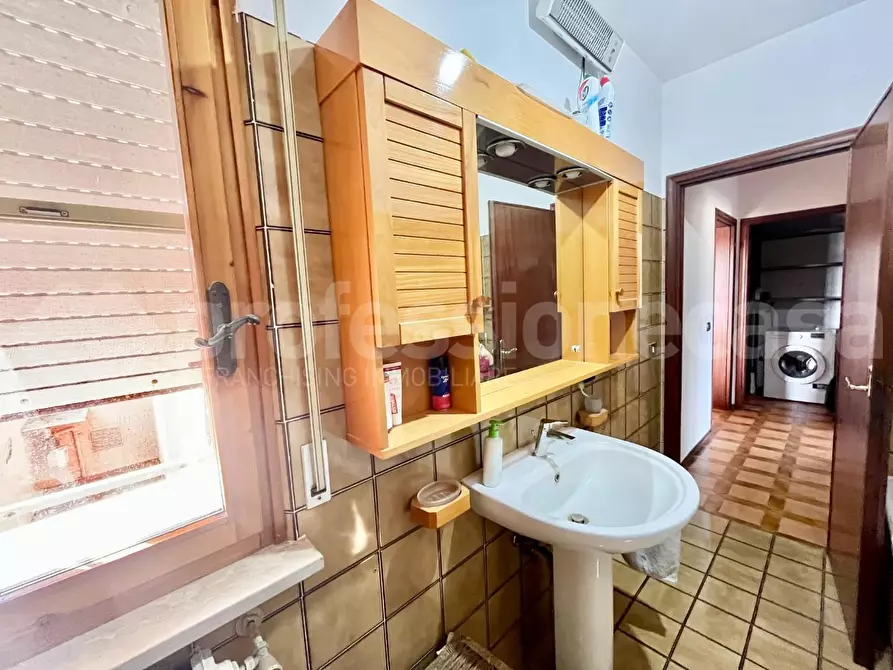 Immagine 20 di Appartamento in vendita  a Cascina