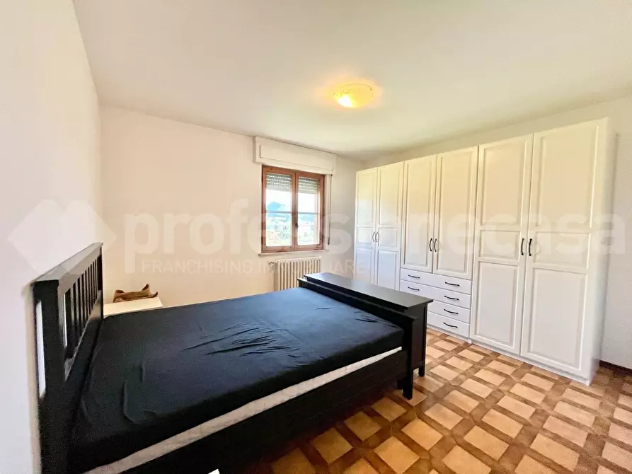 Immagine 11 di Appartamento in vendita  a Cascina