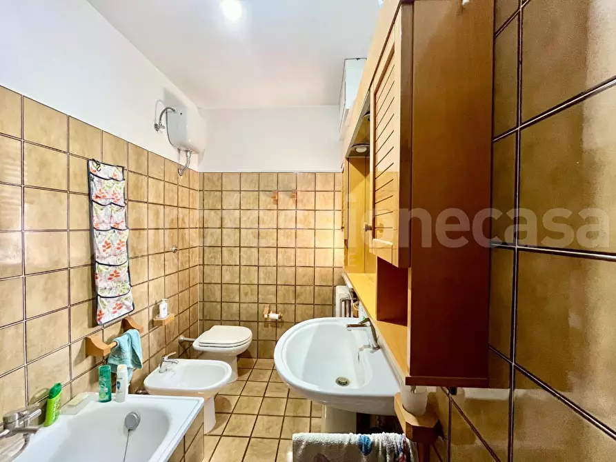 Immagine 18 di Appartamento in vendita  a Cascina