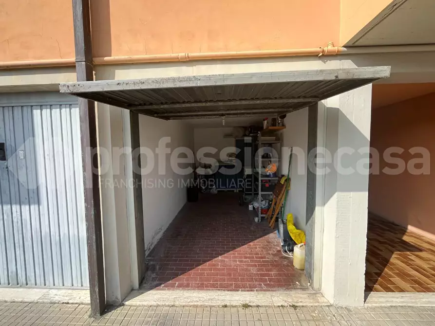 Immagine 22 di Appartamento in vendita  a Cascina