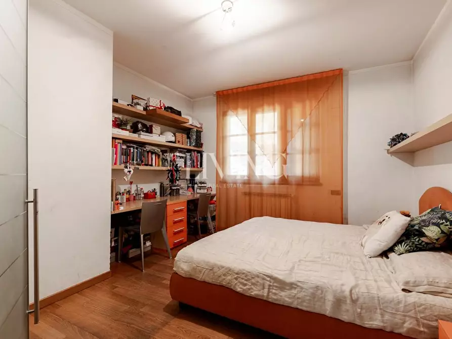 Immagine 16 di Villa in vendita  a Massarosa