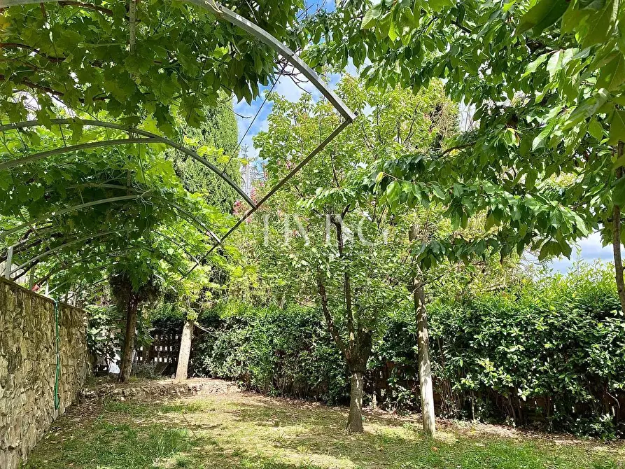 Immagine 28 di Villa in vendita  a Massarosa