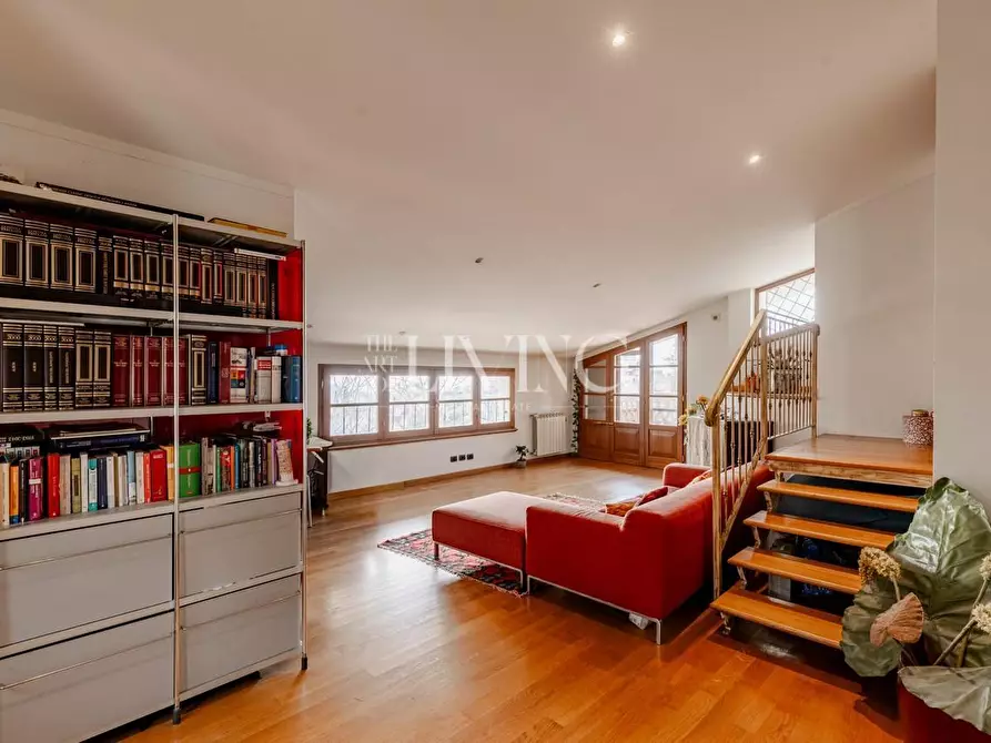 Immagine 19 di Villa in vendita  a Massarosa