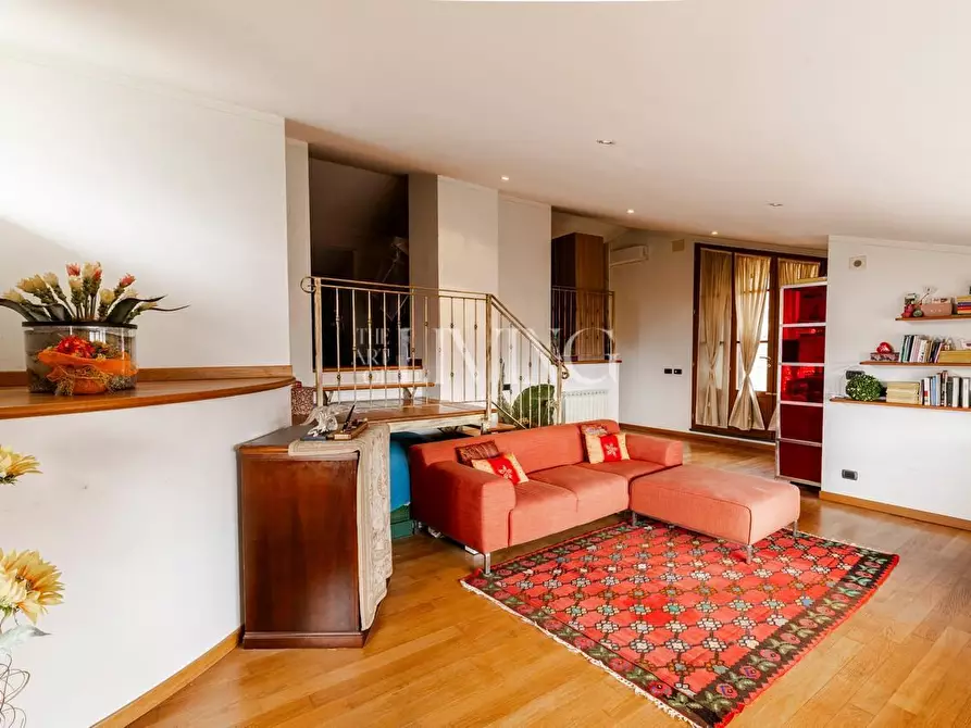 Immagine 20 di Villa in vendita  a Massarosa