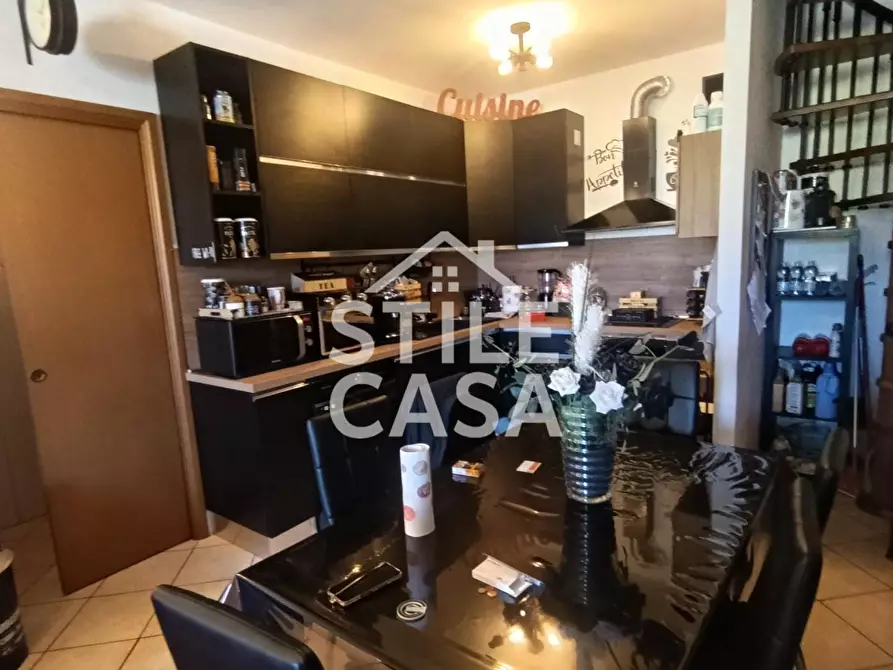 Immagine 2 di Appartamento in vendita  a Santa Croce Sull'arno