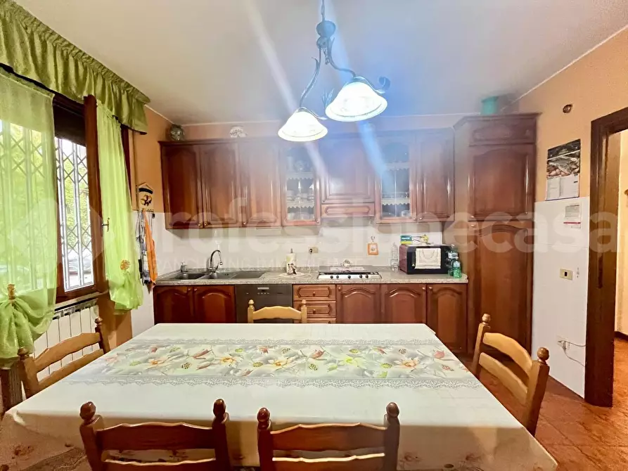 Immagine 6 di Appartamento in vendita  a Santa Maria A Monte