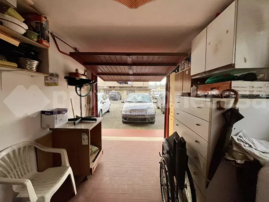 Immagine 19 di Appartamento in vendita  a Santa Maria A Monte