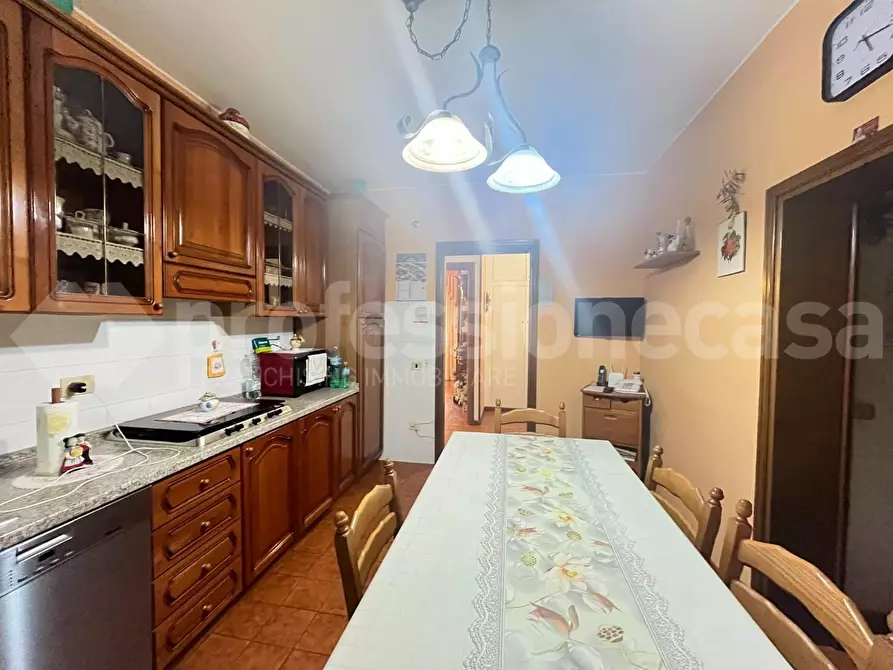 Immagine 5 di Appartamento in vendita  a Santa Maria A Monte