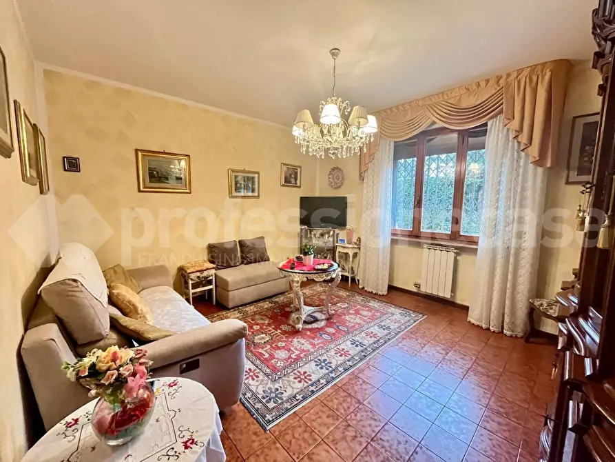 Immagine 1 di Appartamento in vendita  a Santa Maria A Monte