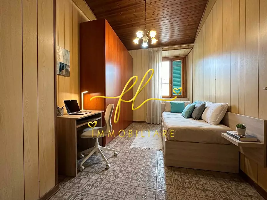 Immagine 6 di Appartamento in vendita  a Livorno