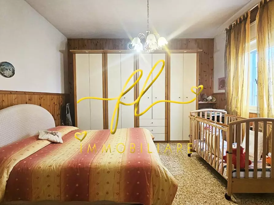 Immagine 6 di Appartamento in vendita  a Rosignano Marittimo