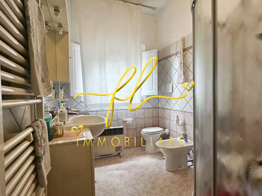 Immagine 14 di Appartamento in vendita  a Rosignano Marittimo