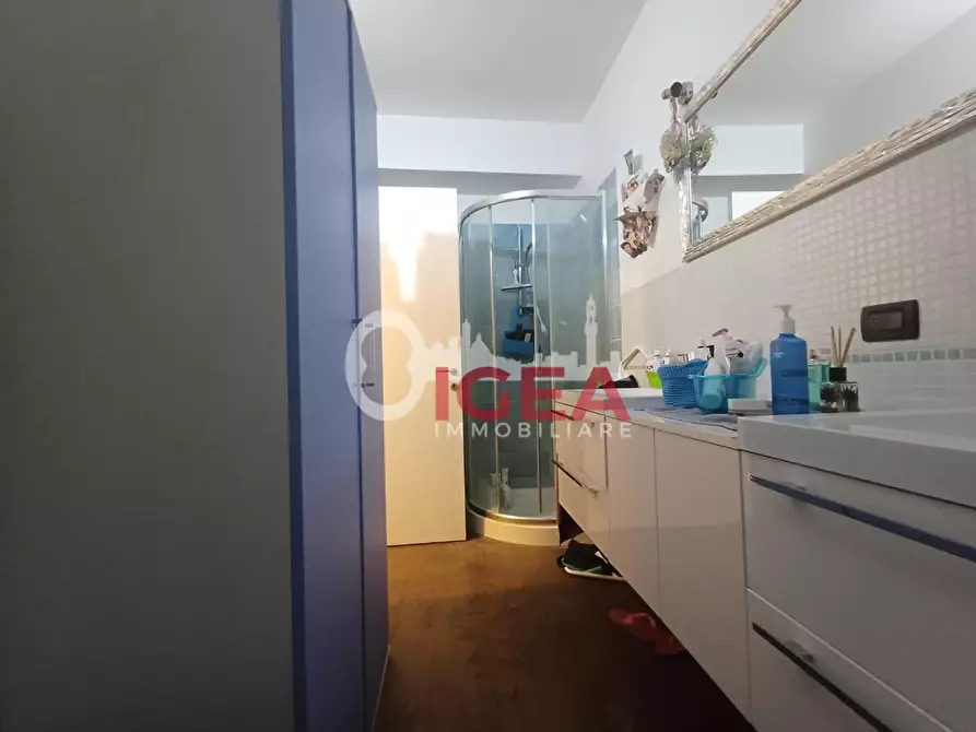 Immagine 19 di Appartamento in vendita  a Poggibonsi